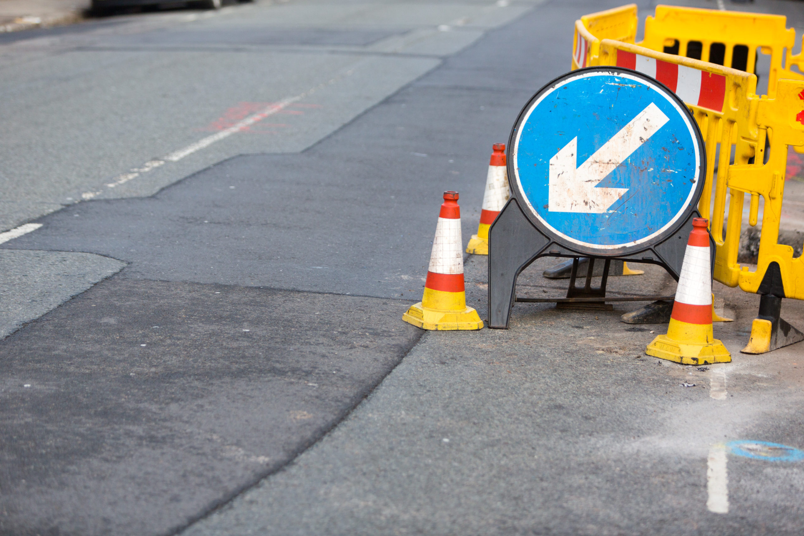 Maintenance and road signs